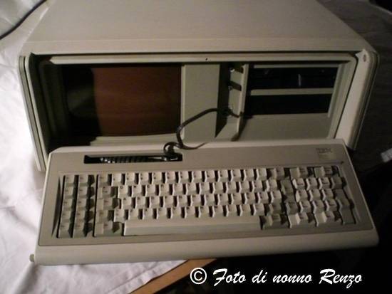 IBM portatile vecchia generazione